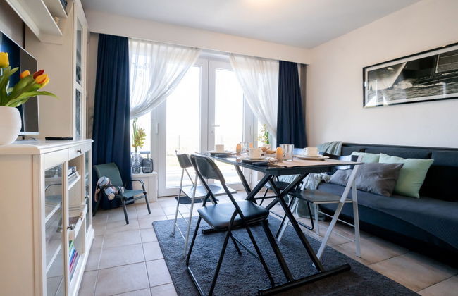 Giuliott with parking and shared pool - Photo 23