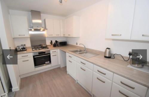 Sunshine Residence - Luxury 2 Bedroom Apartment - Foto 5