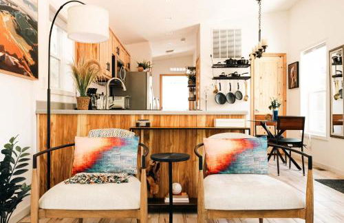 Ralston Creek Cottage - Serene Park Views - Foto 7