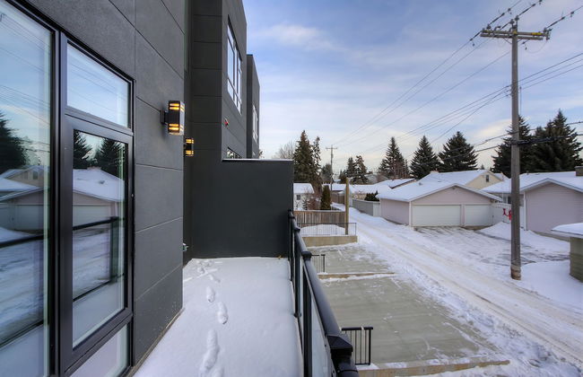 New Luxury Townhome 27 - Photo 41