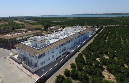 Apartamentos La Laguna I Luxury Apartments - Photo 32