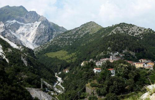 In the heart of the Apuan Alps with terrace - Foto 25