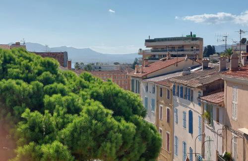 Place du Suquet - In the hart of old Cannes - 2 Min Walking distance from Palais de Festivals and Beaches - Photo 35