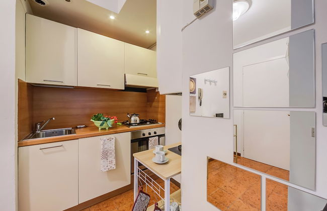 Franka House Terrace Private & Lake View - Photo 7