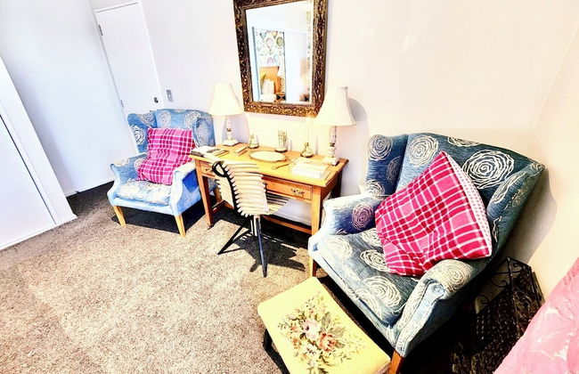 Lyttelton Boatique House - Photo 25