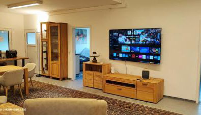 Ferienwohnung - Loft - mit 123qm bei Würzburg mit eigenen gratis Parkplatz Terasse Grill WLAN - nur Einzelbetten - Foto 4