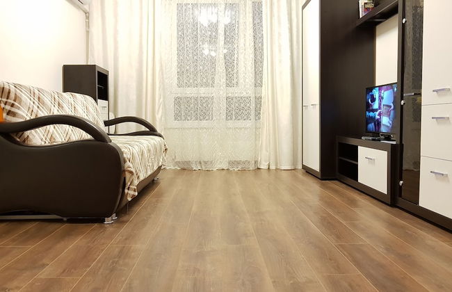 Deluxe Apartment Varshavskoe shosse - Photo 18