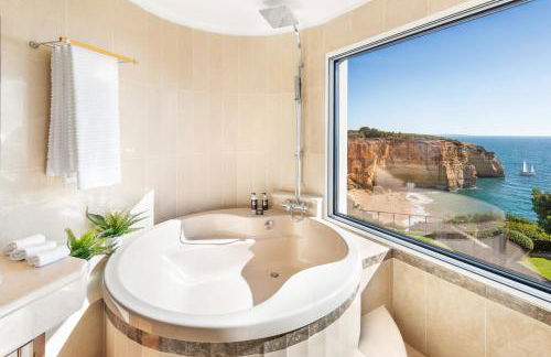 Seafront View next to the famous “Benagil Caves” - Foto 16