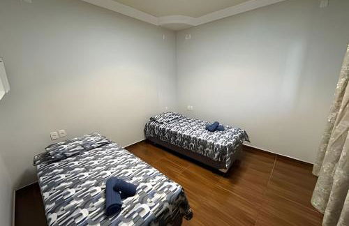 Espaçosa casa próxima ao Centro - Foto 22