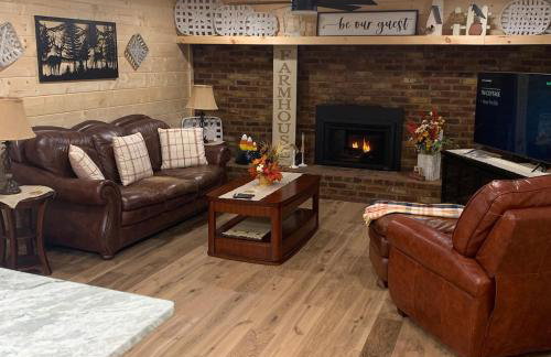 Treasured Moments Tiny Cabin Cottage - Foto 1