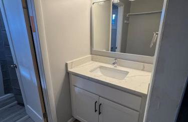 Empire Extended Stay - Foto 14