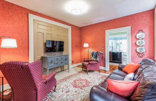 Historic Petersburg Row Home - Foto 9