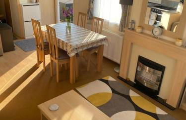Holiday home in Furzehill - Photo 12