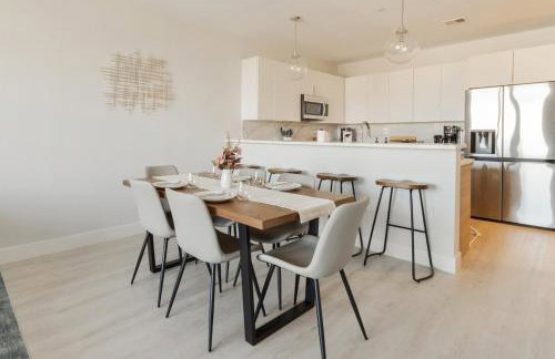 Sleek Loft 15 Min from NYC with Manhattan View - Foto 25