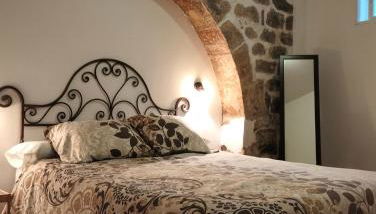 Alojamiento Mercado de Abastos - Foto 1