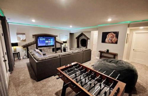 Paradise View Lodge - Amazing Lake Views, Playroom, Pool, HotTub! - Foto 4