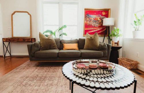 Huge Beach Bungalow- Yard, Beach Pass, King Beds - Foto 32