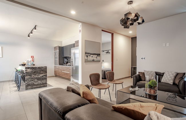 Luxurious 5-bedroom House With Air-conditioning & Private Rooftop in Juriquilla - Foto 18