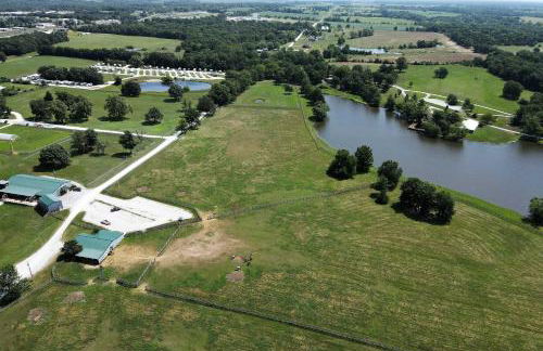 Lakefront A-Frame Cabin with Community Perks - Foto 44