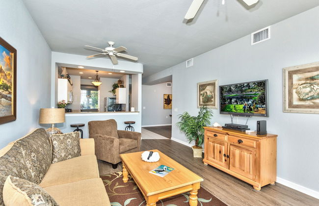 Asiago Vacation Rental at Lely Resort. Newly Furnished 2-Bedroom Condo with Stunning Lake & Golf Views. Spacious Retreat with Private Lanai, Resort Pool, Hot Tub and Gym Access - Foto 14