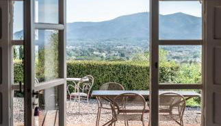 Casale rinnovato immerso nella campagna con splendida piscina privata - Foto 5