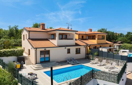 Villa Nina - Photo 2