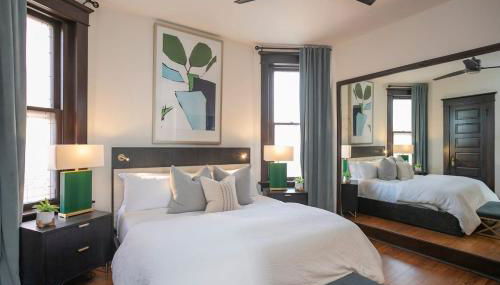 Historic Jewel Walk to Eats & Shops - Foto 4