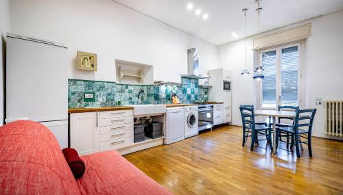 YD Bright 2-Bedroom Retreat with Elevator - Foto 5, Other