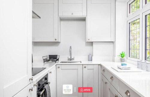 Treeside Place l Seaside Escapes Short Lets & Serviced Accommodation - Foto 7