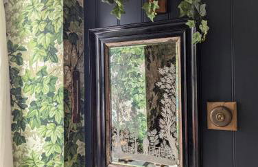 16th Century House, Castle Views, Mountain Views, Hot Tub, Firepit, Stunning Interiors - Foto 17