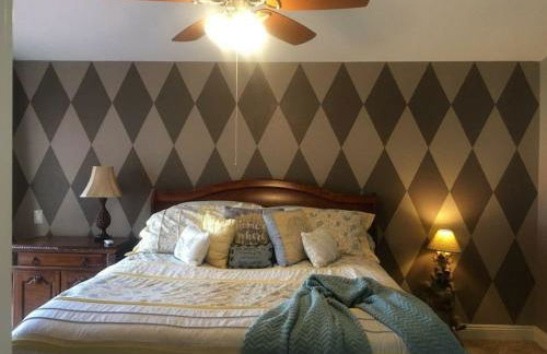 Beautiful Mountain Home - Photo 14