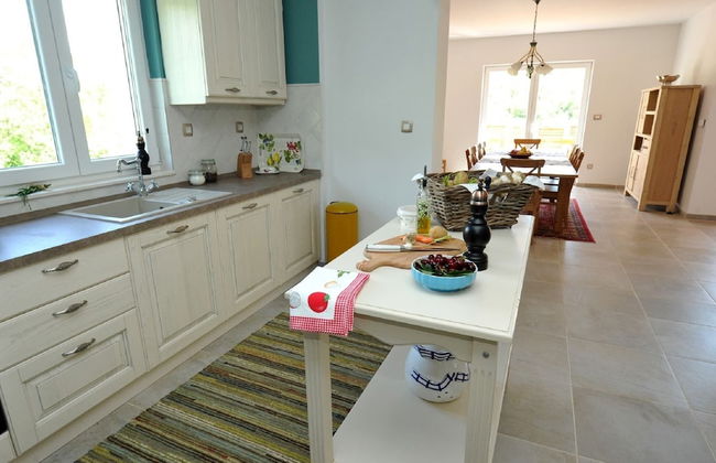 Villa in Tijarica With Private Pool - Foto 10