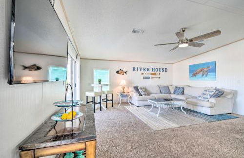 Boat Dock and Porch Riverfront Retreat in Homosassa - Photo 22