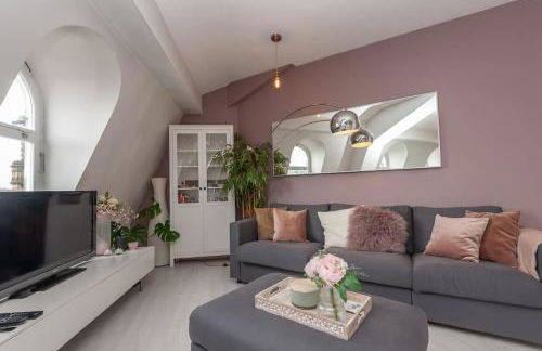 Shoppers Oasis - Heart of Leeds City Centre - Pass the Keys - Foto 14