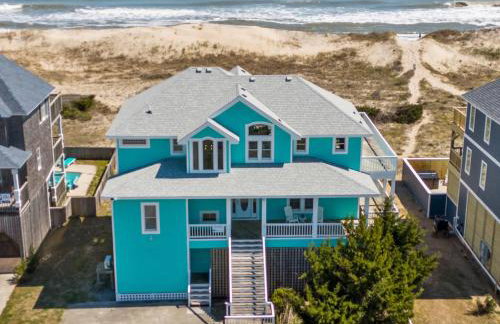 Blue Moon - LUX Oceanfront Pool Hot Tub Theater - Photo 2