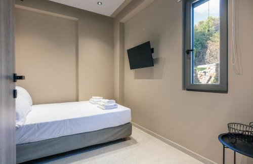 Isla Villas & Suites - Photo 21