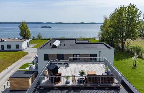 Sonnendeck Schwerin - Apartment mit Dachterrasse, Seeblick, Parkplatz, Fahrradschuppen, King-Size Bett - seenah relaxen - Foto 1