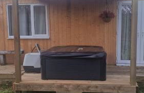 Luxurious, Unique & Elegant Cottage with Hot Tub - Foto 25