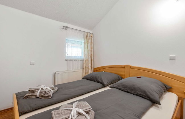 Impressive Holiday Home in Pinsdorf With Pool - Foto 4