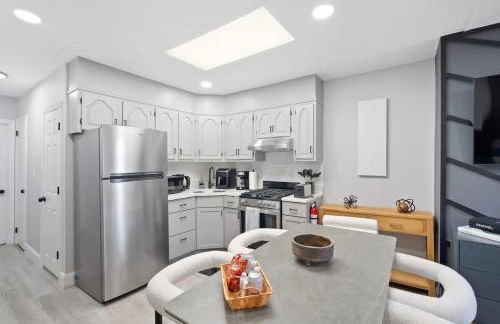 New and Beautiful 2BR Apt in Prime Spot 20 Min to NYC - Foto 11