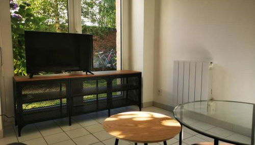 Maison au coeur de ville parking - Photo 3