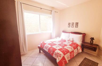 Residencial Cristina's-Apartamentos de 2-3 Quartos equipados com WiFi Garagem-Excelente Localização - Photo 35