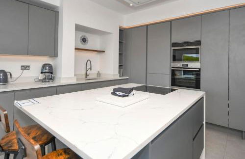 Dexters Den - Sea views, yards from Beach - Foto 34