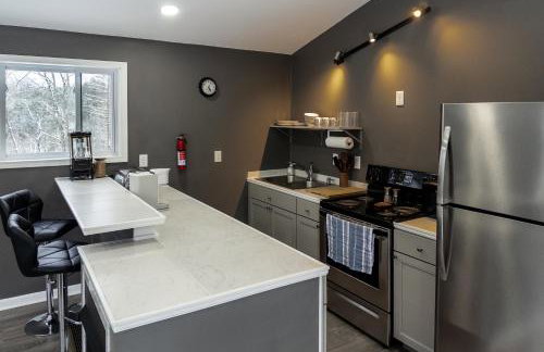 The Lily Pad Cabin, 19 Private Acres, Fire Pit - Foto 21