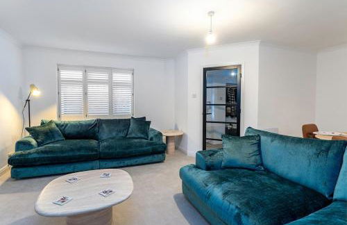 Two-Bedroom House in Beverley Centre with Parking - Foto 24