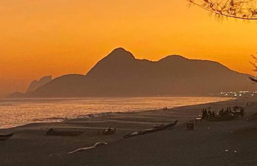 Casa em Itaipuaçu com piscina e 3 qtos - Foto 45