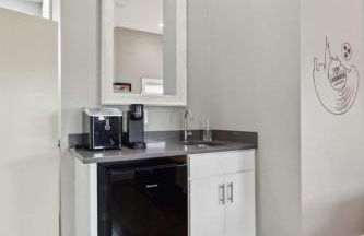 2mi Downtown Hot Tub Balcony 4 King Beds - Foto 23