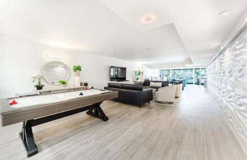 Boca Coastal Waterfront Stay - 2BR 2BA - Pool, Gym, Parking, Walk to Beach - Foto 10