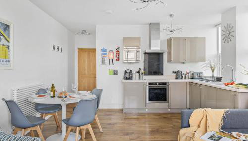 10 At The Beach, Torcross - Foto 5