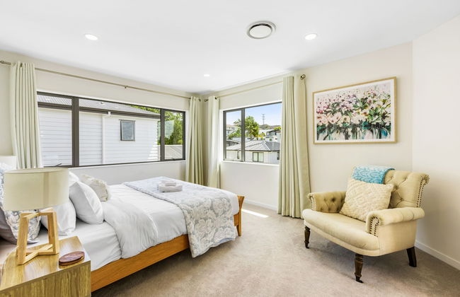 Stunning Taka Retreat nr Beach-Netflix - Photo 3